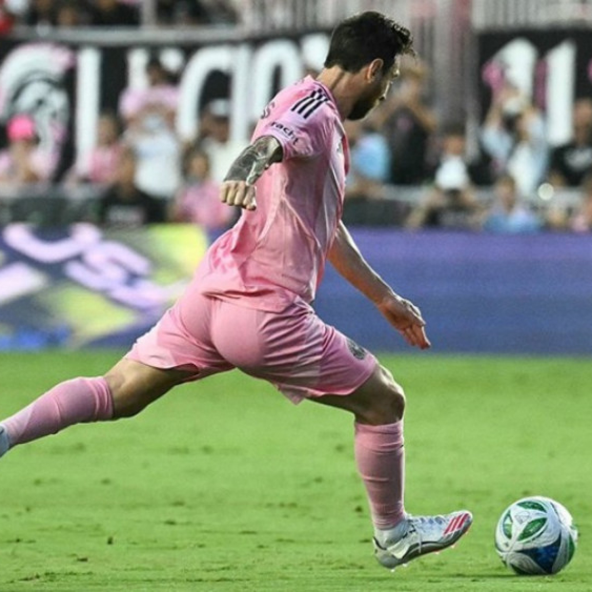  - Video bóng đá Inter Miami - Nashville: Siêu phẩm Messi, cách biệt mong manh (MLS)