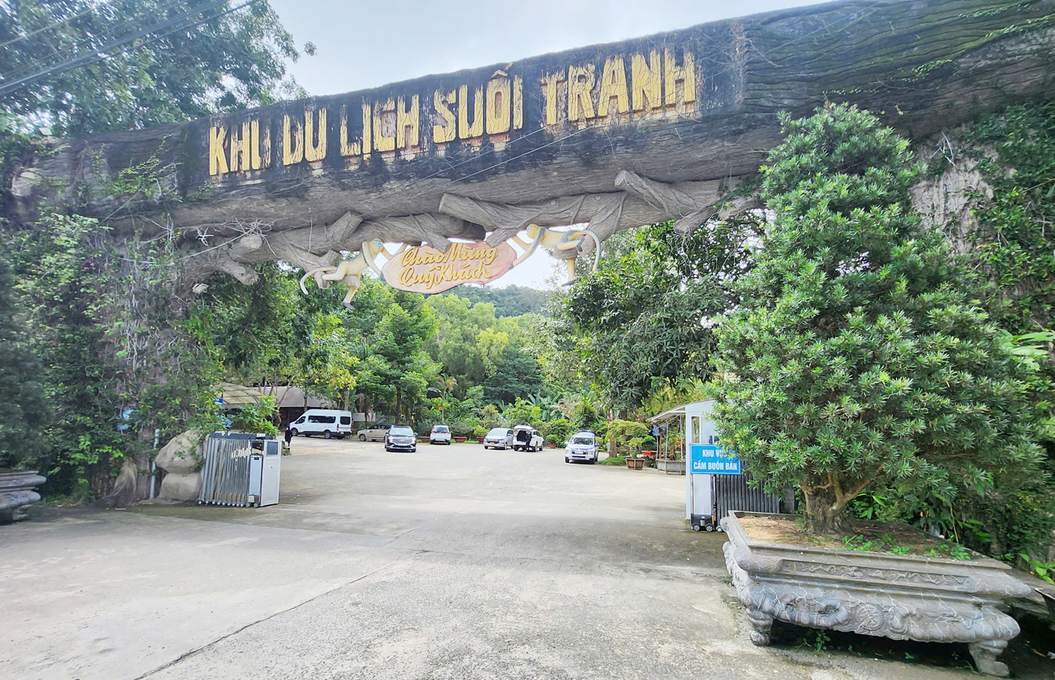 Lạc vào cảnh quan thiên nhiên tuyệt vời tại suối Tranh trên đảo ngọc Phú Quốc - 1