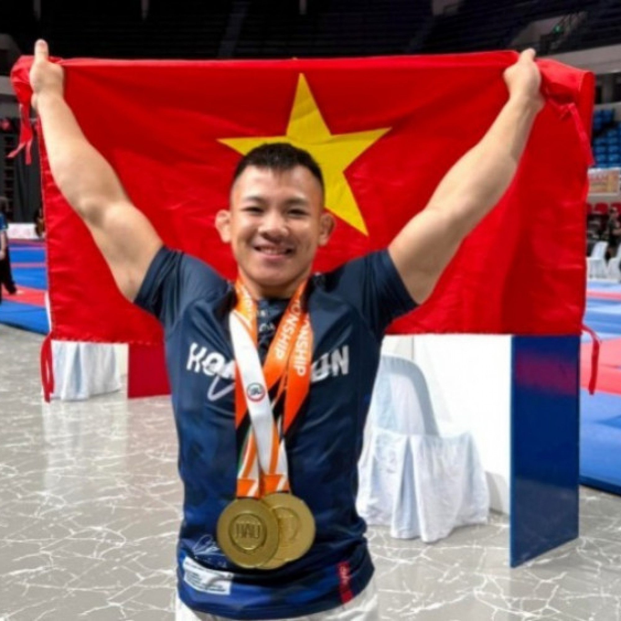  - "Quỷ lùn" Hồng Sơn lập hattrick vô địch Jiu-Jitsu, Việt Nam số 1 Đông Nam Á với 84 HCV
