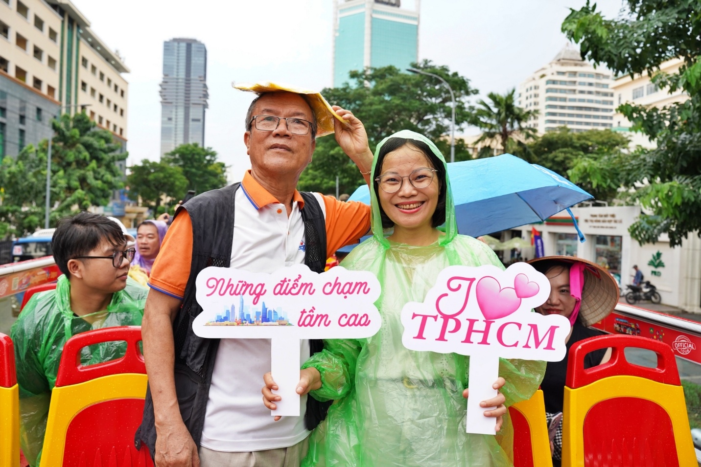 nhung 'diem cham' bat ngo trong hanh trinh 'tp.hcm ruc ro tinh hoa' - 4