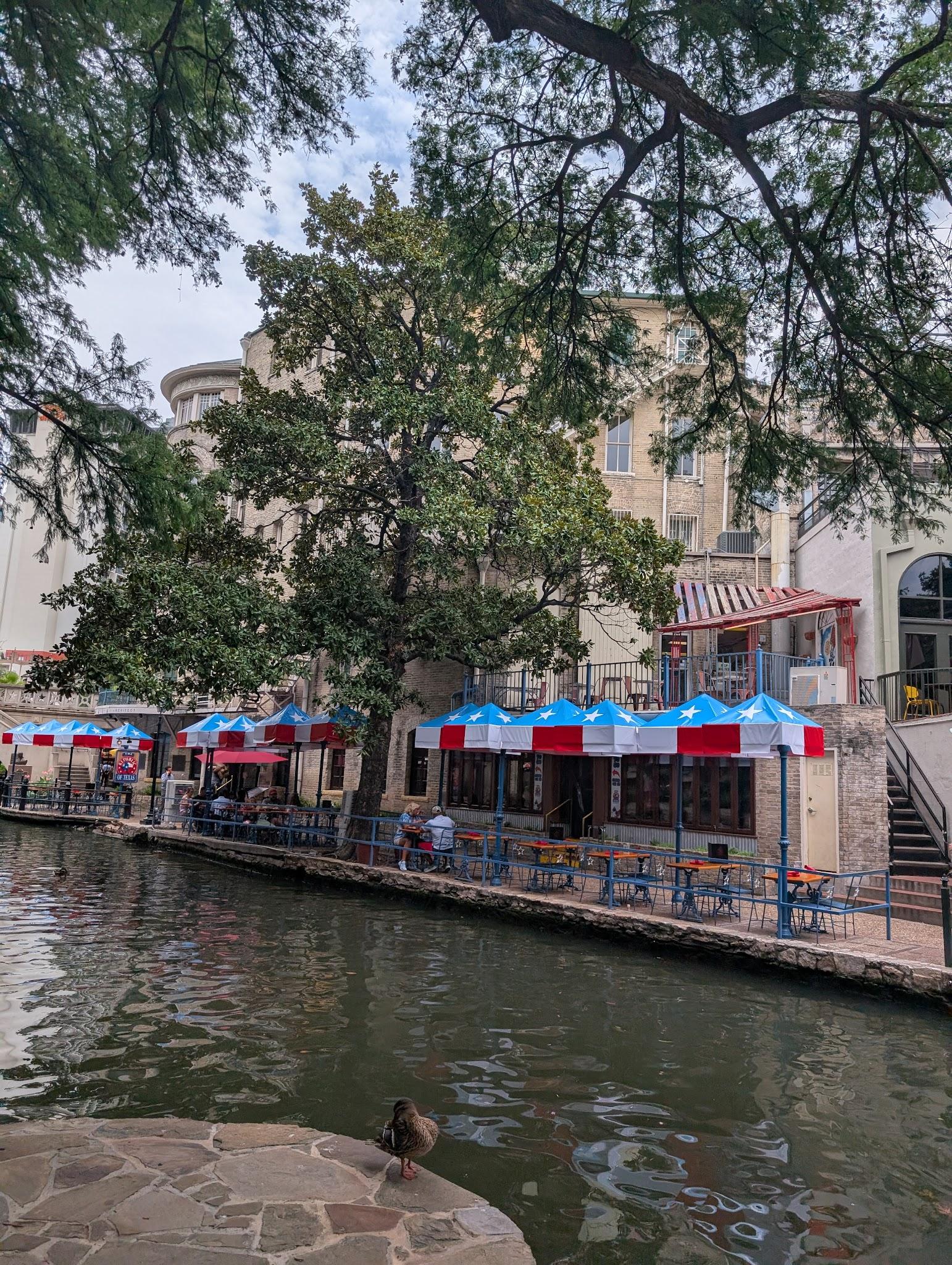 san antonio - mot phat hien bat ngo o texas: noi lich su, cong nghe va nhung buoi sang binh yen hoi tu - 6