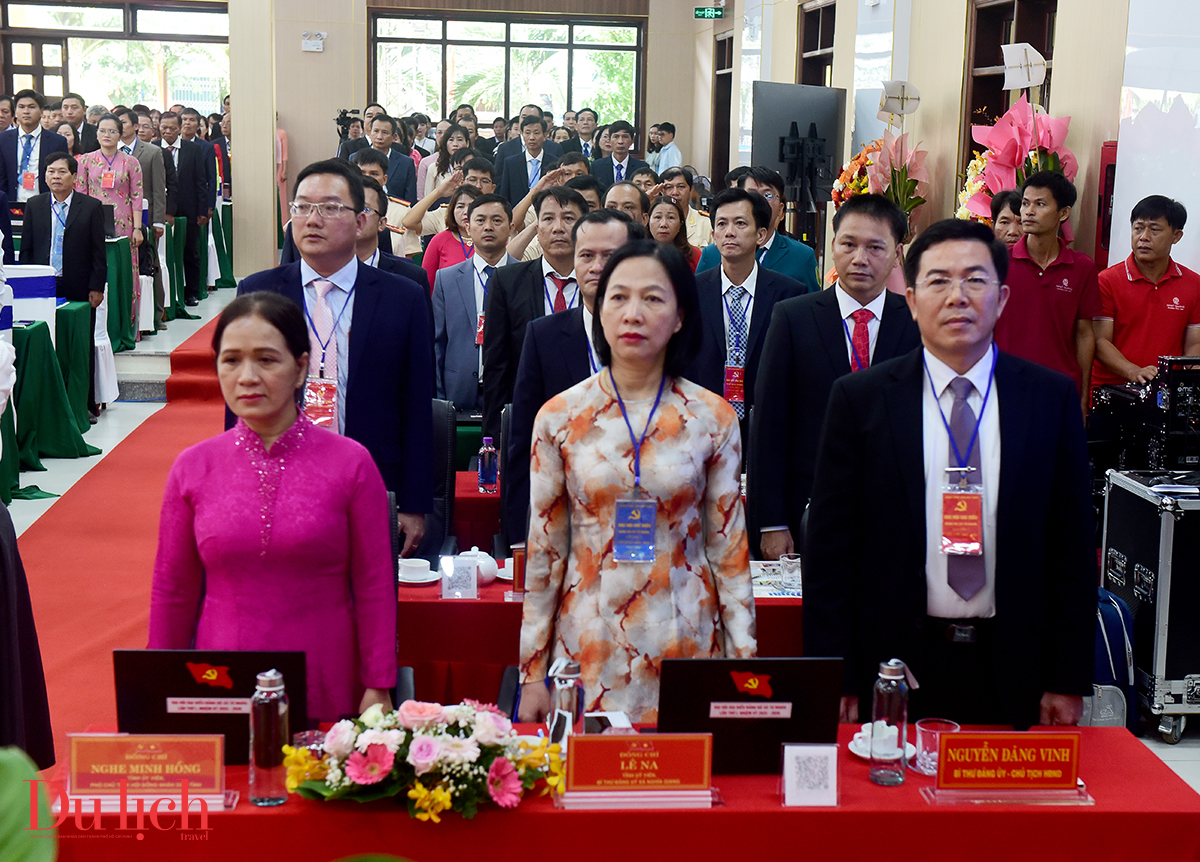 phat trien tu nghia tro thanh do thi dang song, van minh, nghia tinh - 11