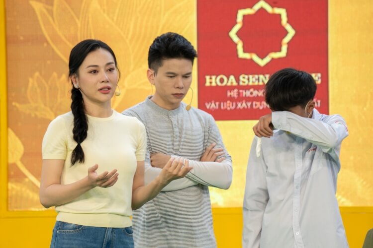 Diễn viên Phương Oanh nhắc về biến cố năm 15 tuổi, muốn lớn thật nhanh để kiếm tiền lo cho cha mẹ - 1