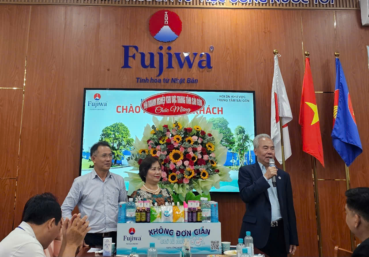Fujiwa giới thiệu sản phẩm mới trong buổi giao lưu cùng cộng đồng doanh nhân - 6