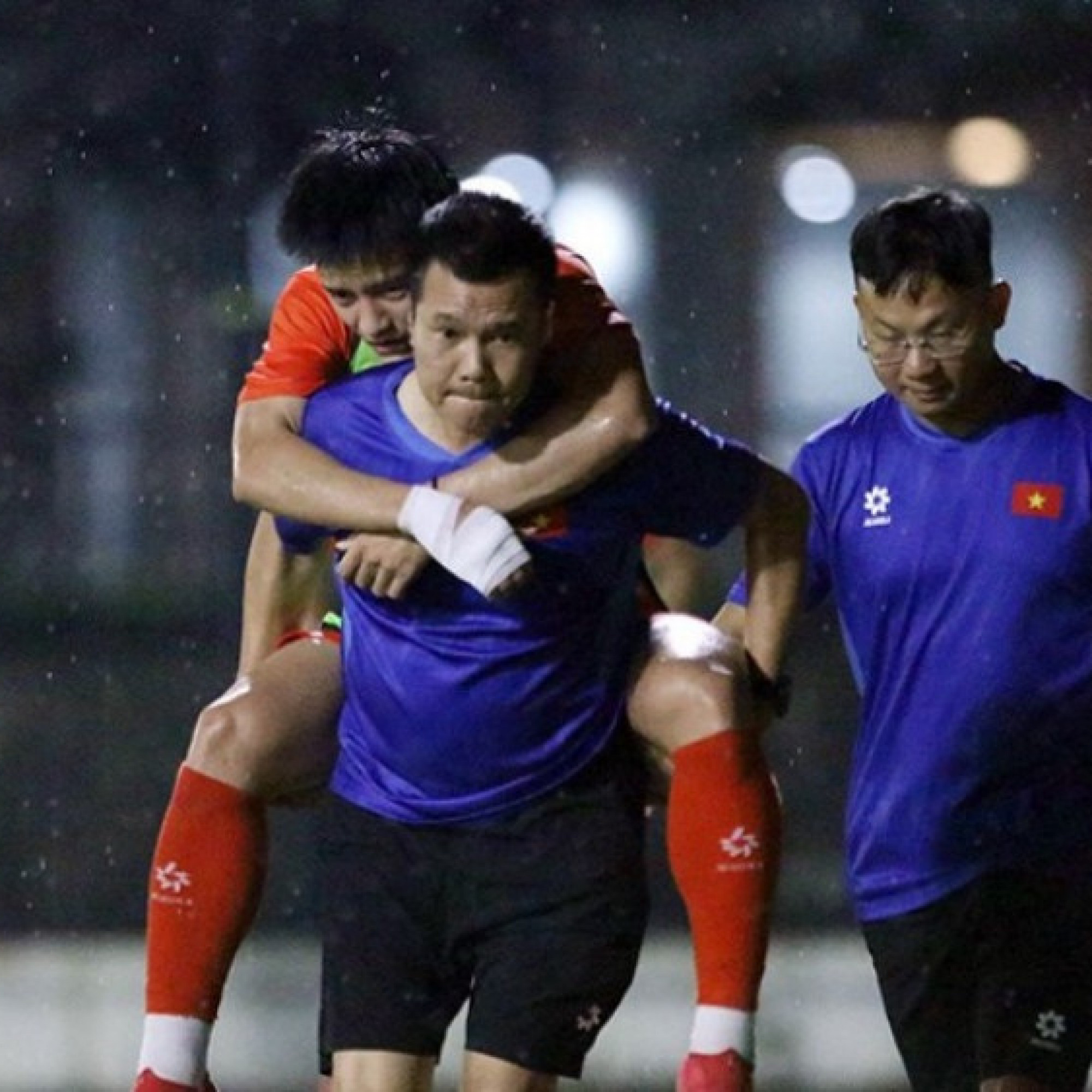  - U23 Việt Nam tổn thất lực lượng, thầy Kim gọi gấp cầu thủ trẻ hay nhất V-League