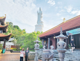  - Đến đảo ngọc Phú Quốc viếng chùa Hộ Quốc