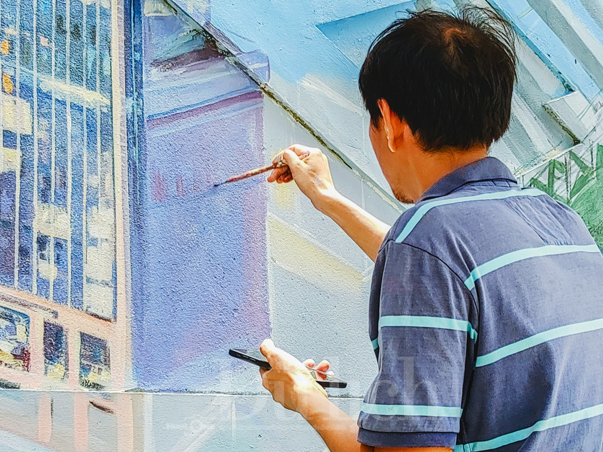Bức tranh đại cảnh tô vẽ những gam màu lịch sử hào hùng của dân tộc - 10