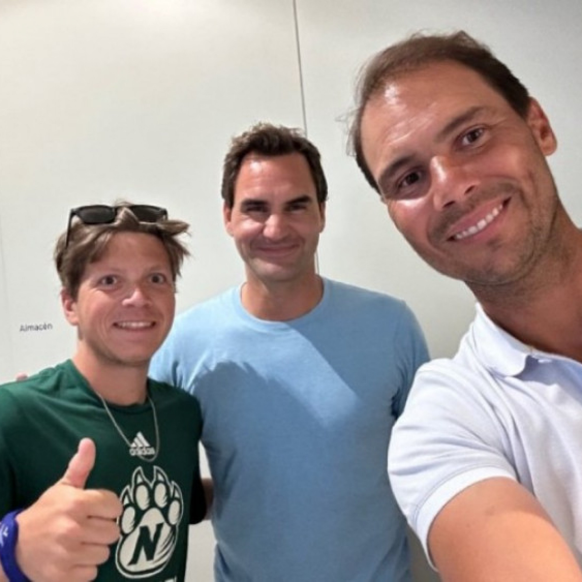  - Nóng nhất thể thao sáng 18/7: Federer tới thăm học viện của Nadal