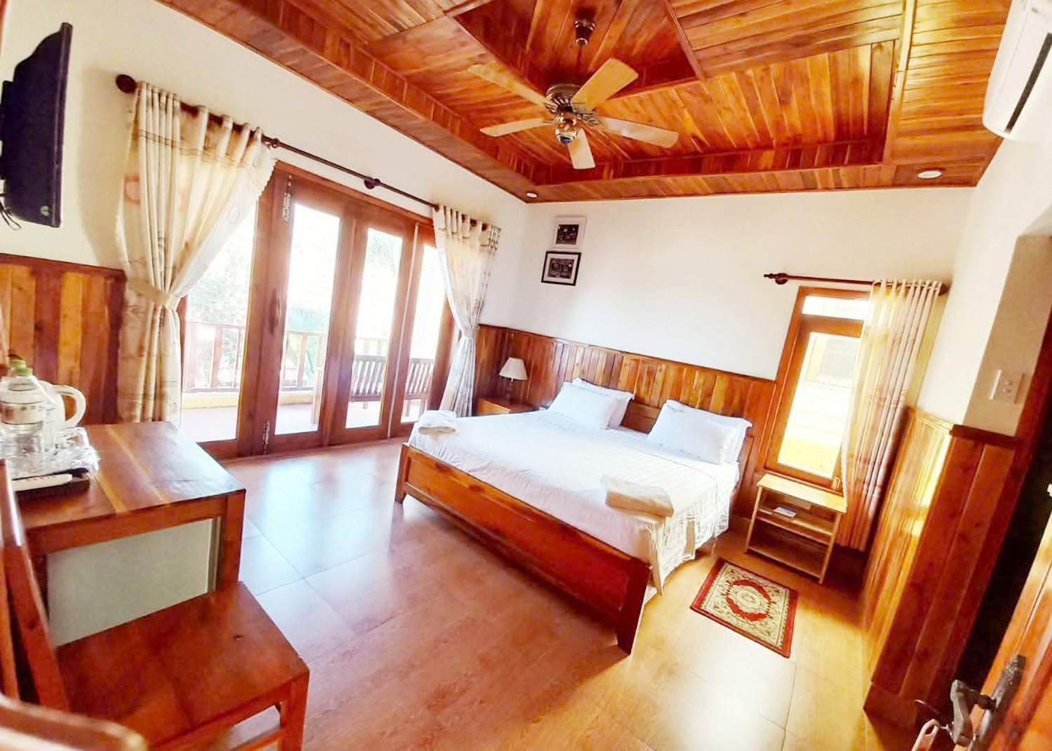 View ngắm máy bay tuyệt vời tại Free Beach Resort Phú Quốc - 3