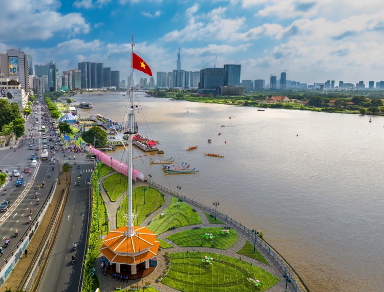 Lắng nghe hồn xưa phố thị qua những di sản vượt thời gian