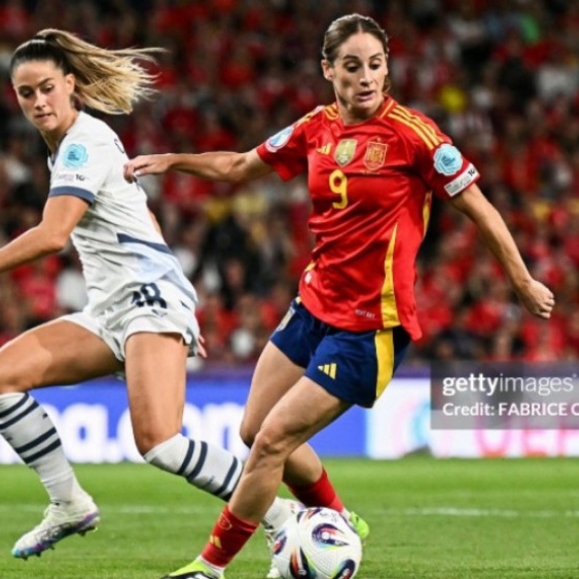  - Video bóng đá ĐT nữ Tây Ban Nha - Thụy Sĩ: 2 penalty hỏng ăn, vỡ òa sao Real - Barca (EURO nữ)