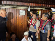 Phó Thủ tướng đến hiện trường trực tiếp chỉ đạo cứu nạn tàu du lịch bị đắm