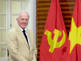  - Huyền thoại Golf thế giới làm Đại sứ Du lịch Việt Nam