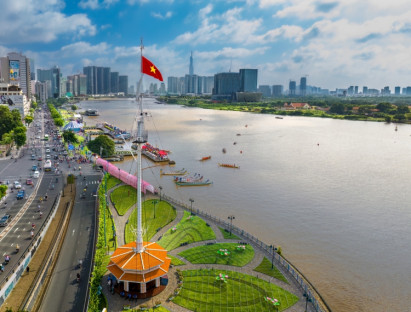  - Lắng nghe hồn xưa phố thị qua những di sản vượt thời gian