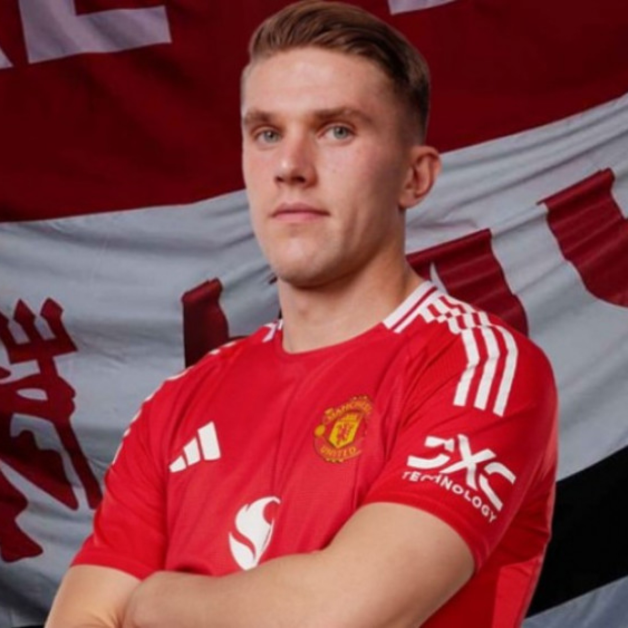 - NÓNG: Arsenal bị đồn từ bỏ Gyokeres, MU sắp chiêu mộ thành công giá 80 triệu euro