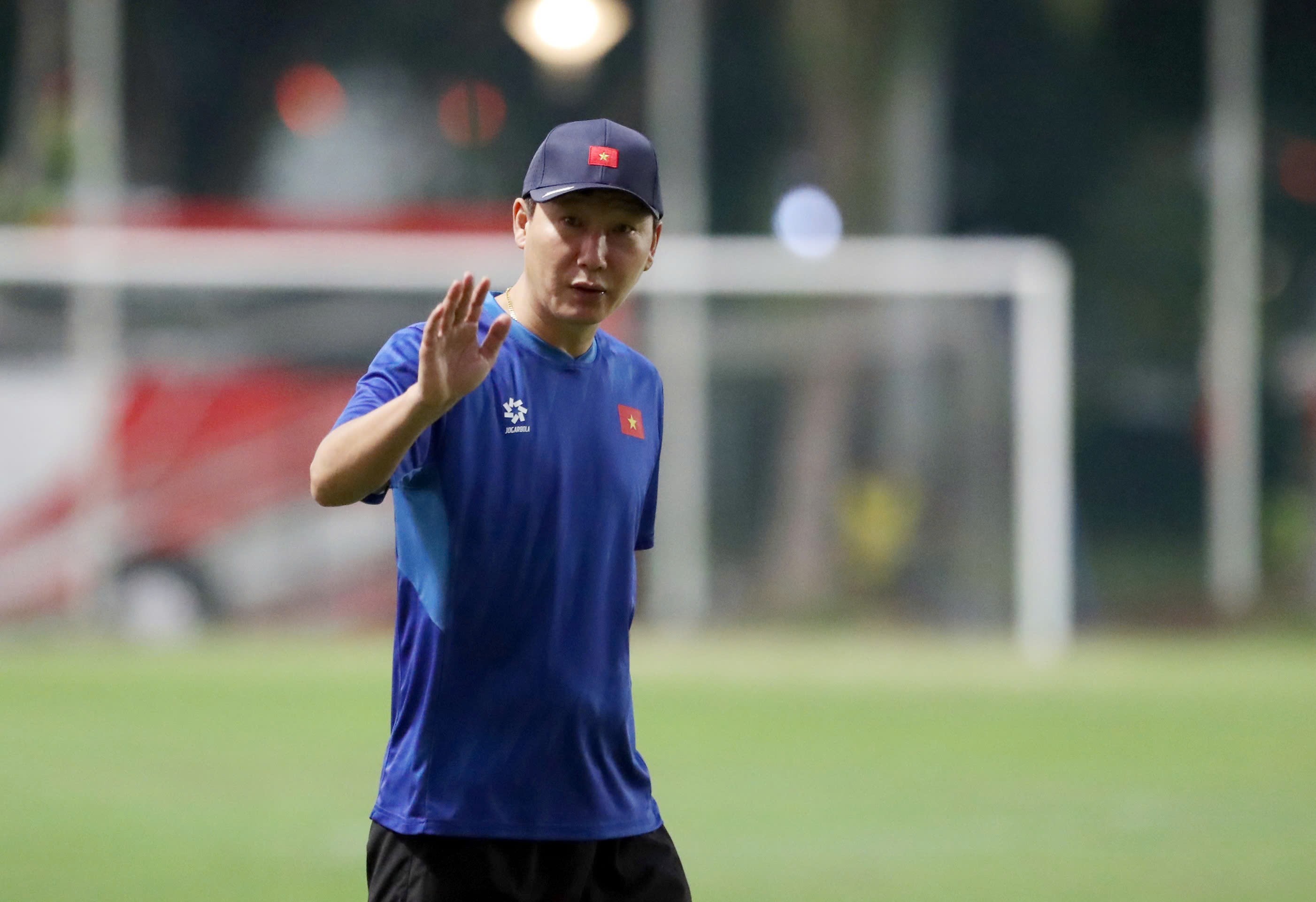 Đình Bắc chấn thương, HLV Kim Sang Sik lo cho hàng công U23 Việt Nam - 1