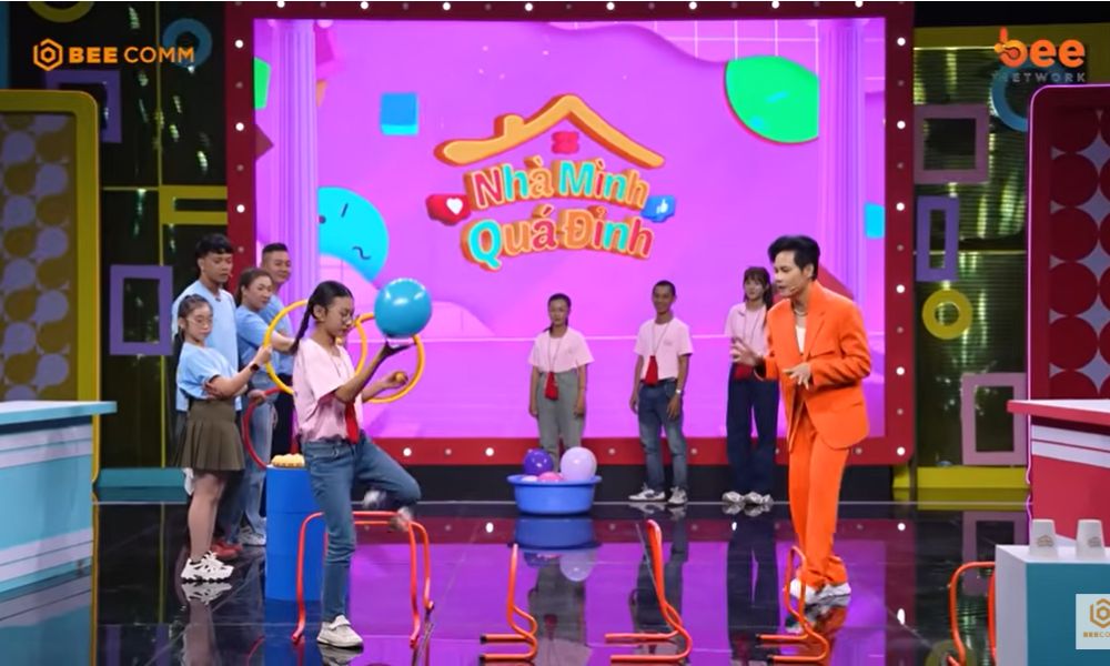 “Nhà Mình Quá Đỉnh”: MC Dương Hồng Phúc “bị giành sóng” bởi hai đội trưởng nhí - 4