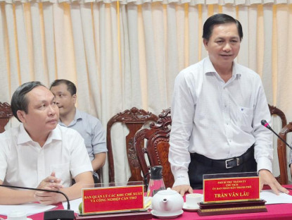 Chuyện hay - Chủ tịch thành phố Cần Thơ mời doanh nghiệp họp mặt và đối thoại