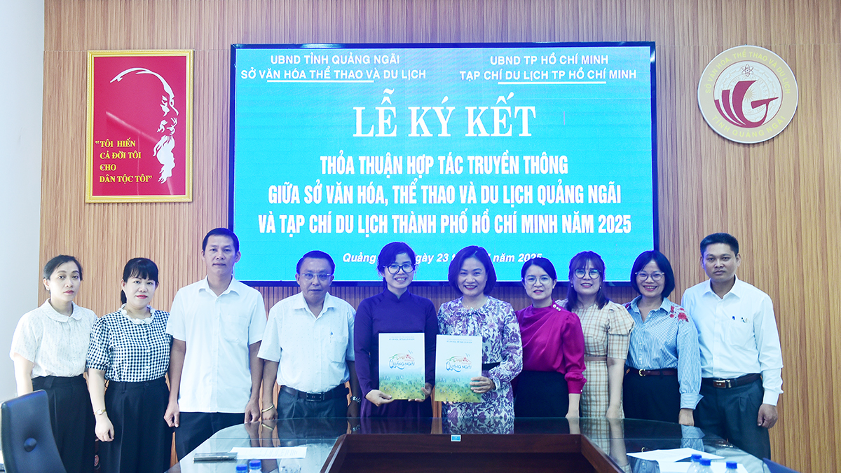 tap chi du lich tp.hcm ky ket hop tac voi so vh, tt va dl quang ngai - 12