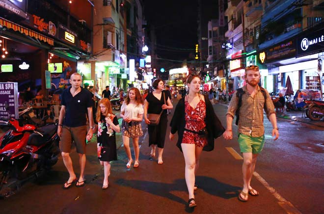 TP.HCM ra quân chống "chặt chém", nâng cao văn minh du lịch phục vụ khách quốc tế - 1