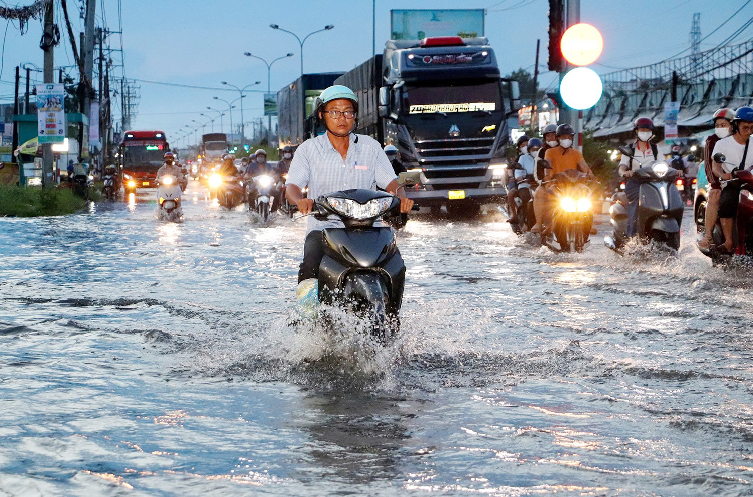 Sở Xây dựng Cần Thơ tiếp nhận 38 sáng kiến, giải pháp chống ngập - 1