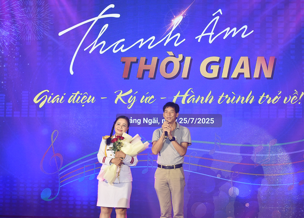 dem nhac 'thanh am thoi gian': ky niem 50 nam thanh lap truong thpt so 1 tu nghia - 18