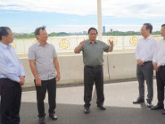  - Thủ tướng Phạm Minh Chính thăm cây cầu mới Nguyễn Hoàng bắc qua sông Hương