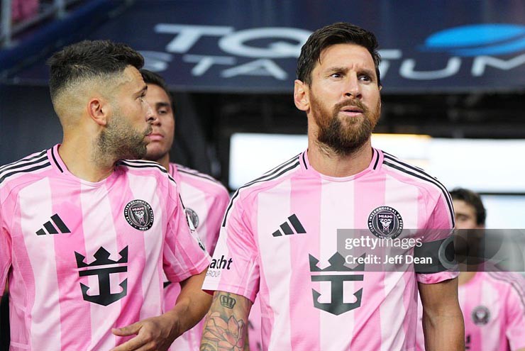Messi bị treo giò vì bỏ đá trận vô thưởng vô phạt, siêu sao nổi trận lôi đình - 1