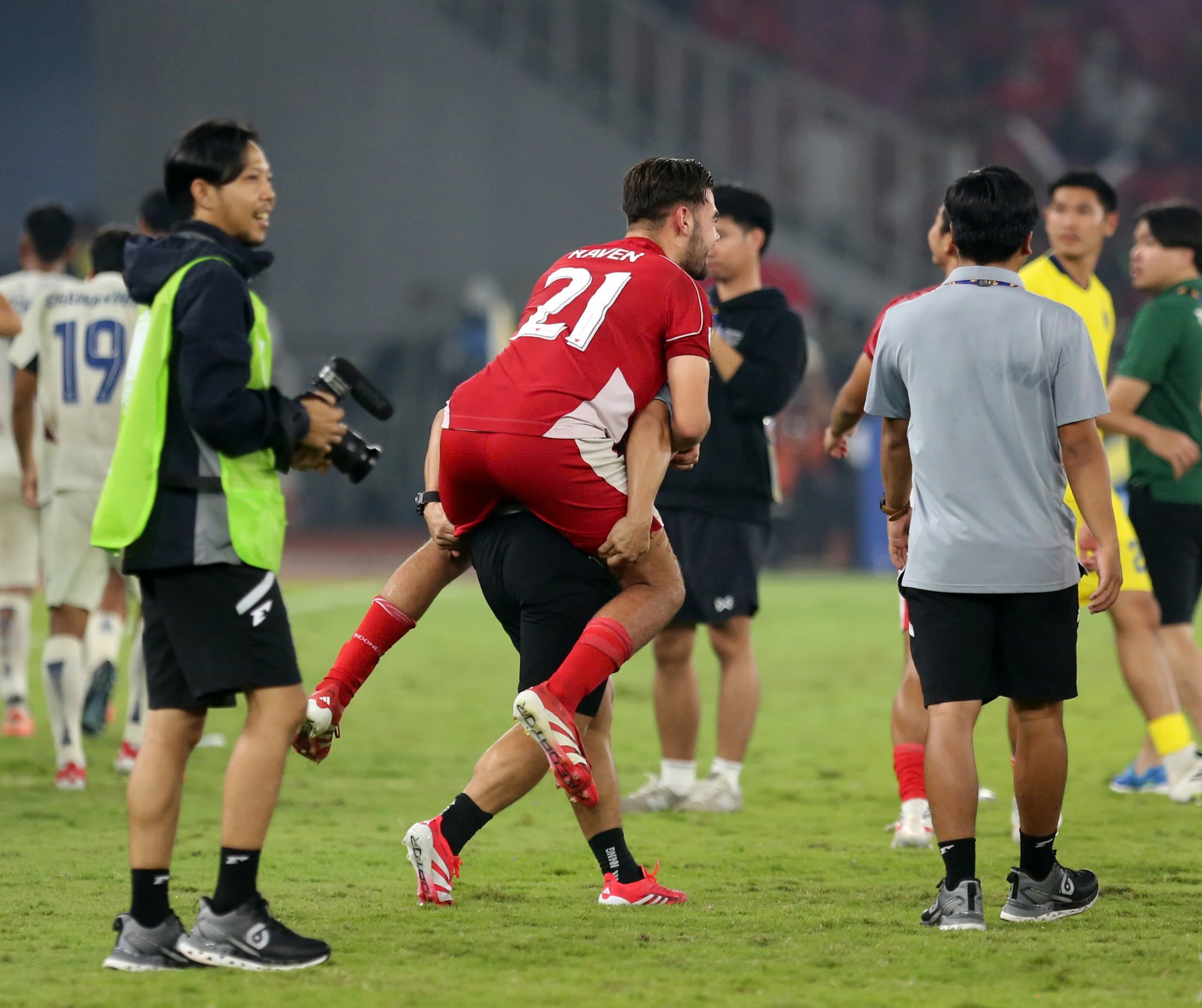 Sao nhập tịch U23 Indonesia chấn thương trước chung kết với U23 Việt Nam - 7