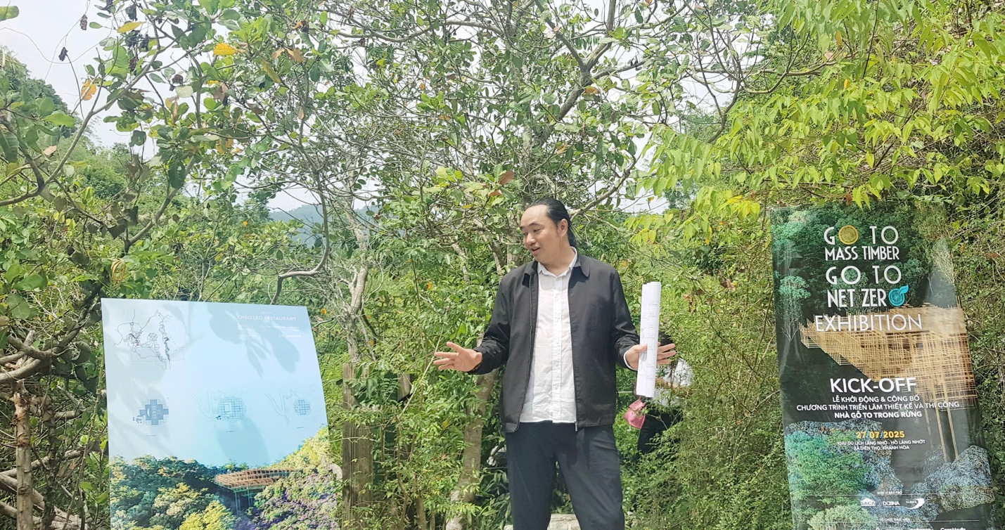 Khởi động triển lãm quốc tế ‘Nhà gỗ to trong rừng’ - 3