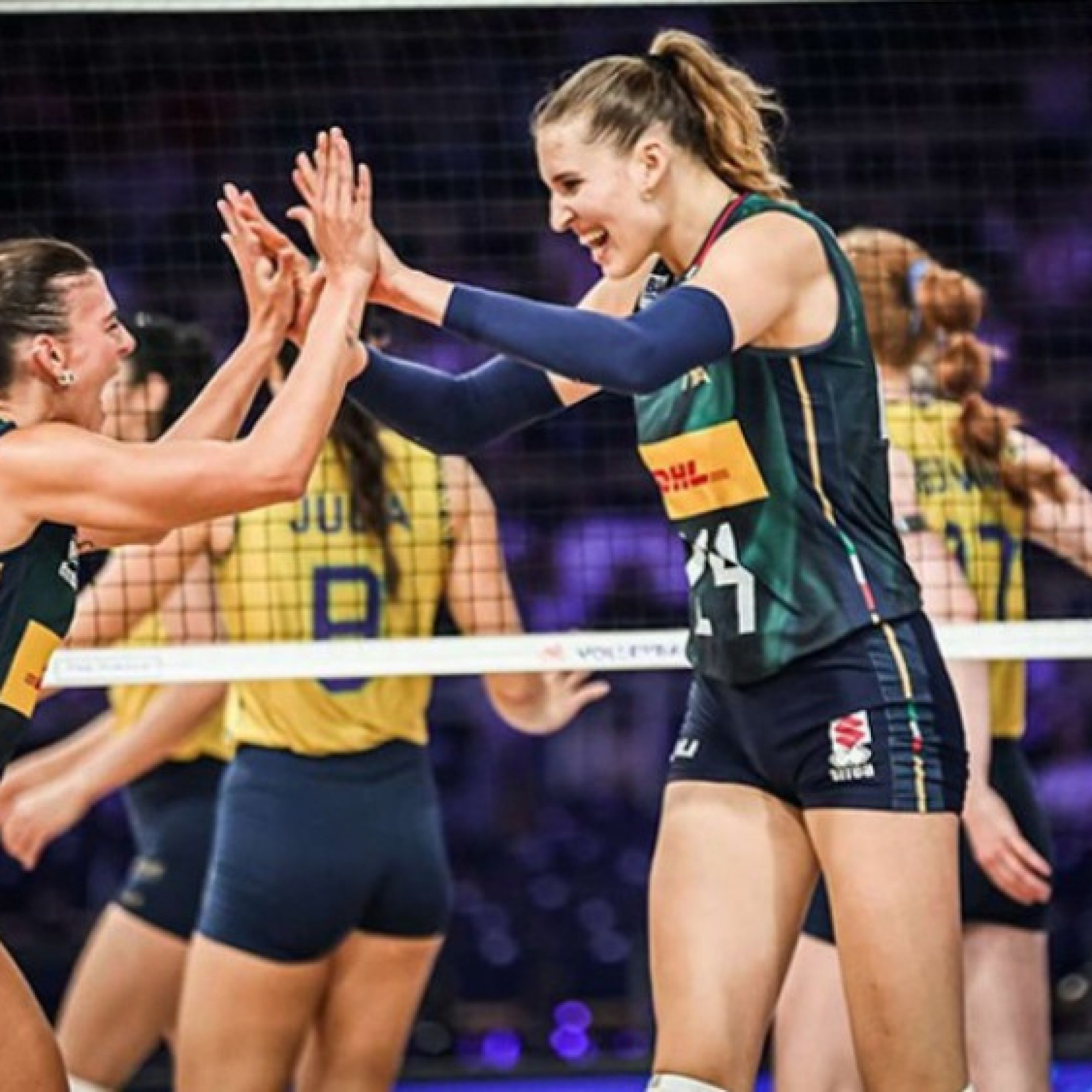  - "Chân dài" bóng chuyền bật cao 3m35 giúp tuyển Ý thắng Brazil, vô địch thế giới