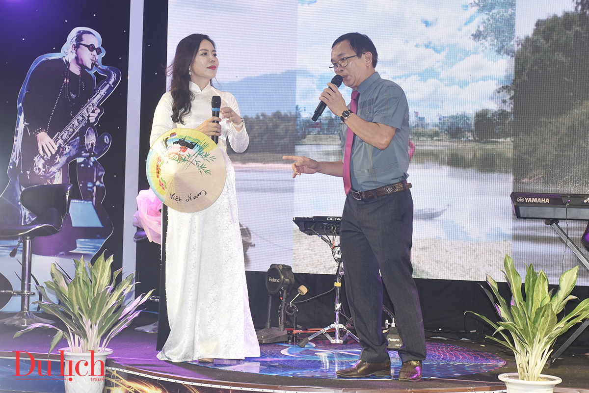 dem nhac 'tra giang que anh' trao gui yeu thuong - 11