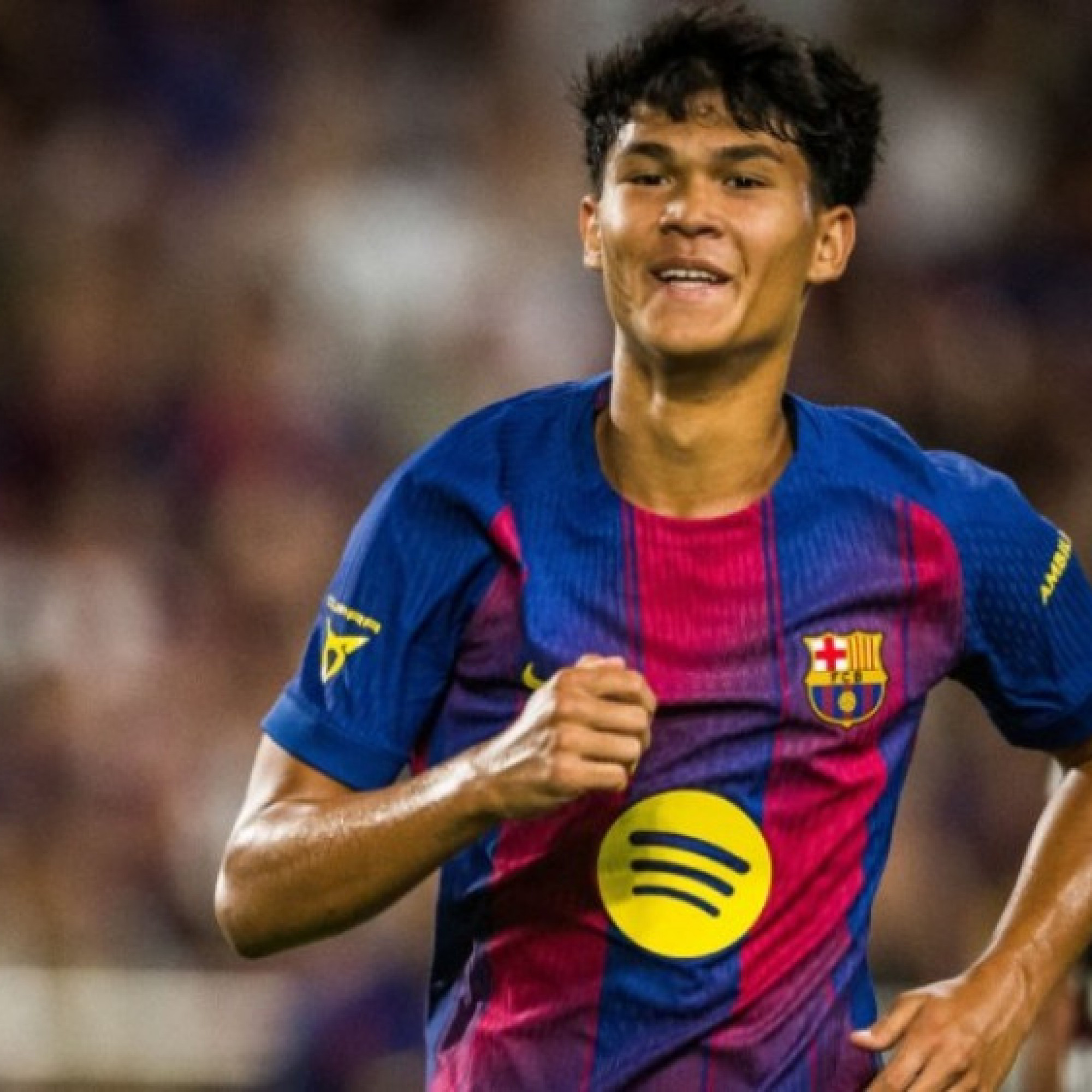  - Sao 17 tuổi Dro của Barca khiến thế giới ngỡ ngàng, Philippines mơ có cầu thủ "xịn"