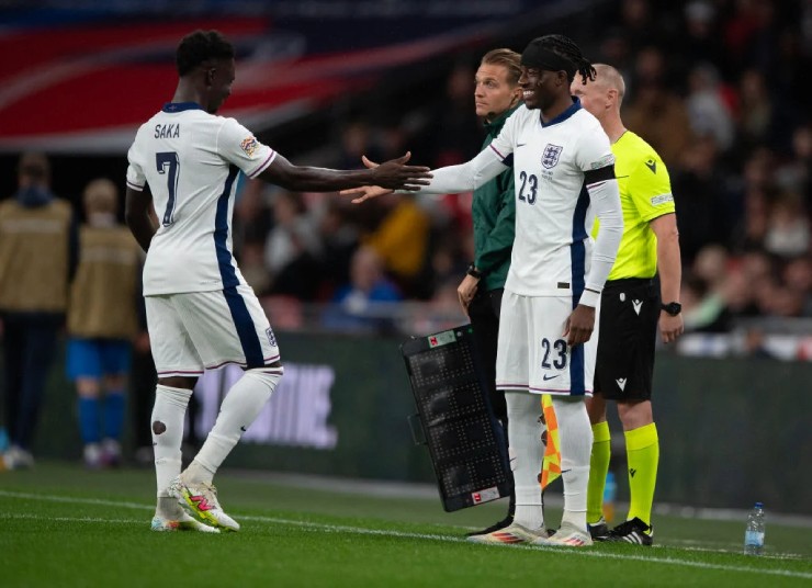 Arsenal chuyển nhượng rầm rộ nhất lịch sử: Không vô địch, còn đợi đến bao giờ? - 2