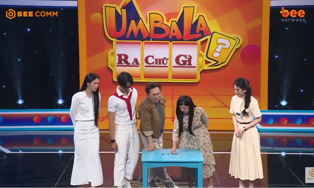 Úm Ba La Ra Chữ Gì?: MC Đại Nghĩa xoắn não vì đội có tên dài bất tận - 1