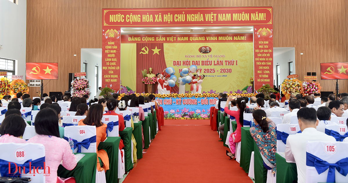 ve giang khat vong phat trien du lich gan voi lang nghe truyen thong - 15