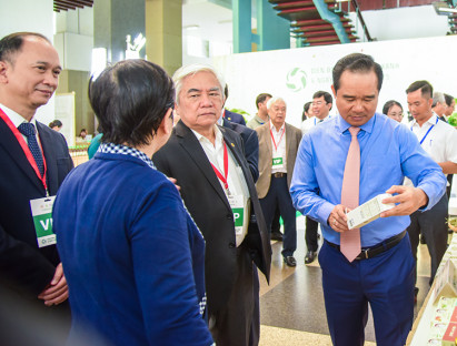  - Diễn đàn chuyển đổi xanh: Bước ngoặt để TP.HCM giữ vị thế đầu tàu kinh tế