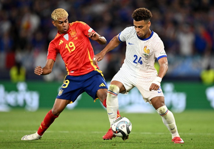 Sao trẻ PSG tuyên bố: "Tôi giỏi hơn Yamal" - 2