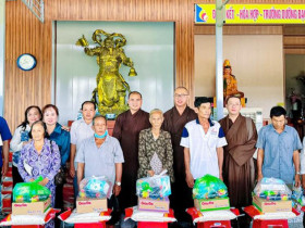  - Cà Mau tổ chức họp mặt kỷ niệm 70 năm ngày truyền thống ngành quản lý Nhà nước về tôn giáo