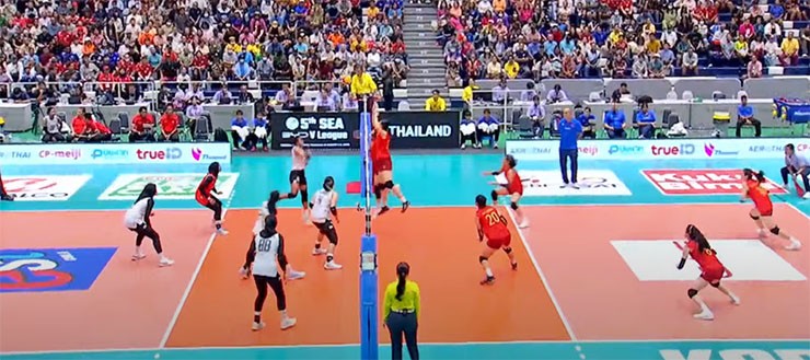 Kết quả bóng chuyền nữ Việt Nam - Indonesia: Set 3 nghẹt thở, vượt khó bản lĩnh (SEA V.League) - 1