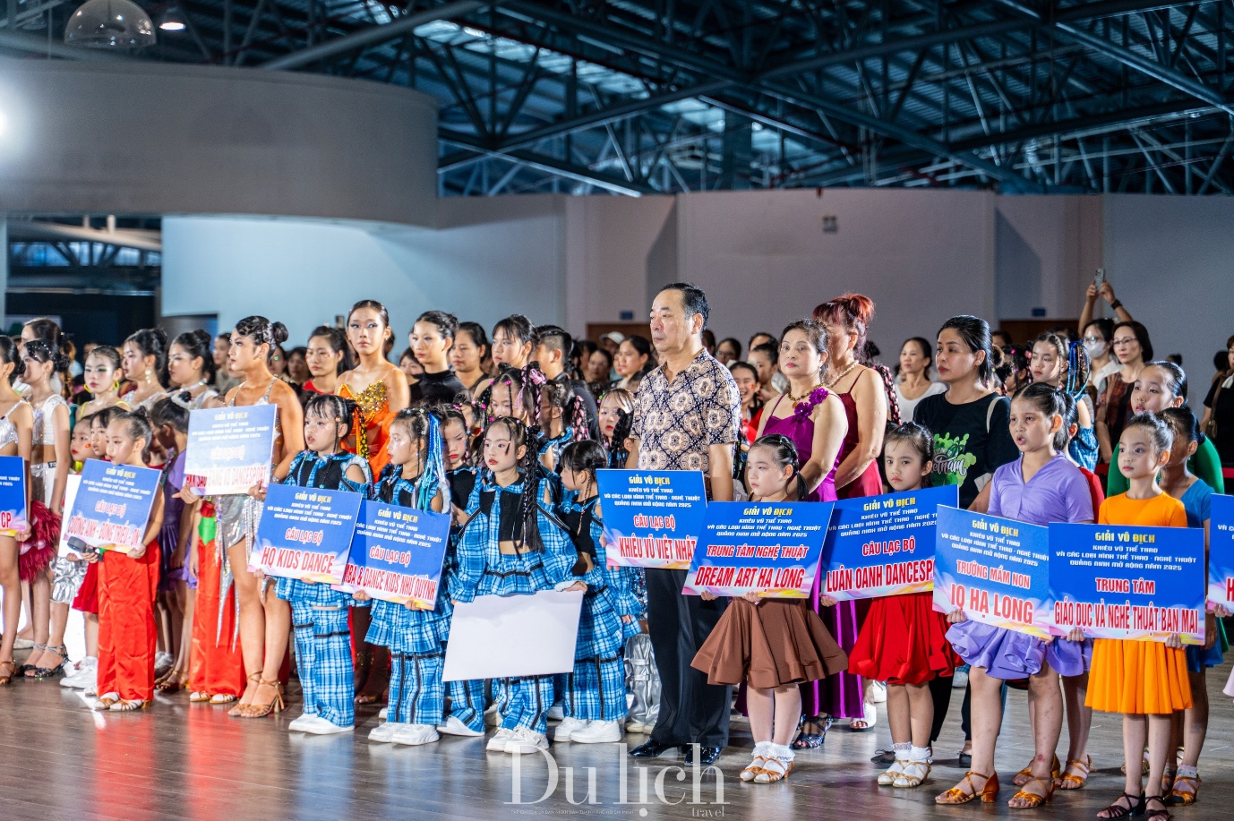 hon 1.800 vdv tu 12 dia phuong tham gia giai khieu vu do quang ninh to chuc - 6