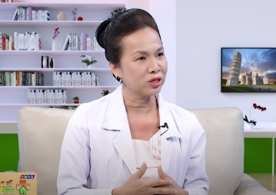 Bác sĩ gia đình: Phụ nữ sau sinh dễ thiếu canxi hơn cả lúc mang thai - 1