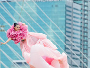 Photoshoot trên không 5m: Thí sinh bật khóc, Thanh Hằng buộc phải cho dừng phần thi giữa chừng