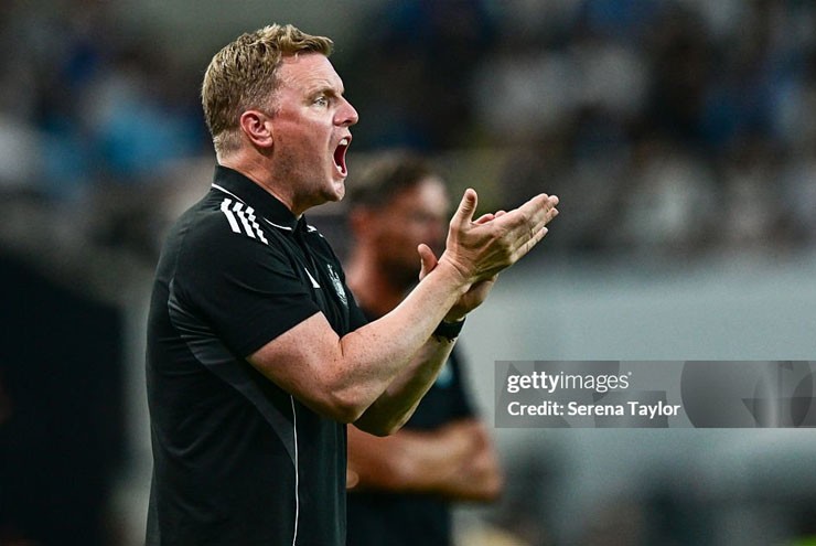 HLV Newcastle mắng Isak vì liên tục "chơi chiêu" để trốn sang Liverpool - 1