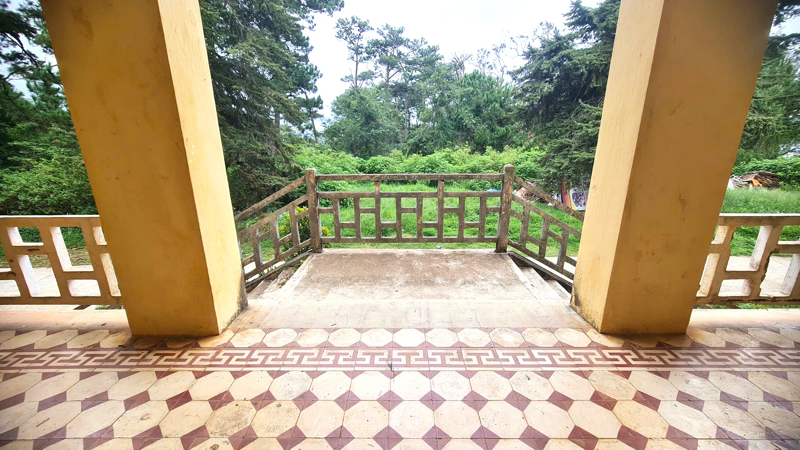 Dinh thự cổ ở Đà Lạt thu hút du khách đến tham quan, nghỉ mát - 6