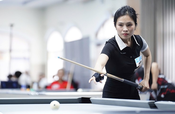 Nữ HLV gym Ngọc Mỹ cùng dàn người đẹp bi-a gây ấn tượng tại HBSF Tour - 4