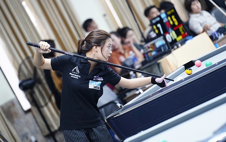 Nữ HLV gym Ngọc Mỹ cùng dàn người đẹp bi-a gây ấn tượng tại HBSF Tour - 6