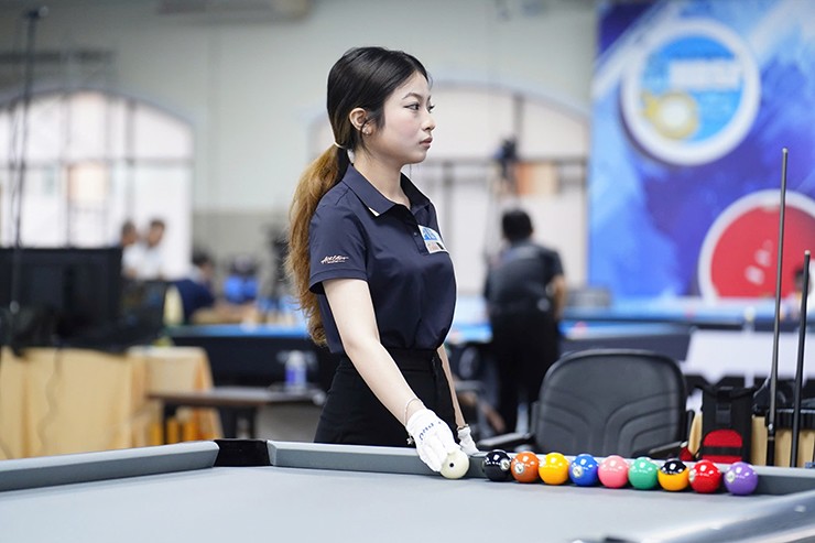 Nữ HLV gym Ngọc Mỹ cùng dàn người đẹp bi-a gây ấn tượng tại HBSF Tour - 9