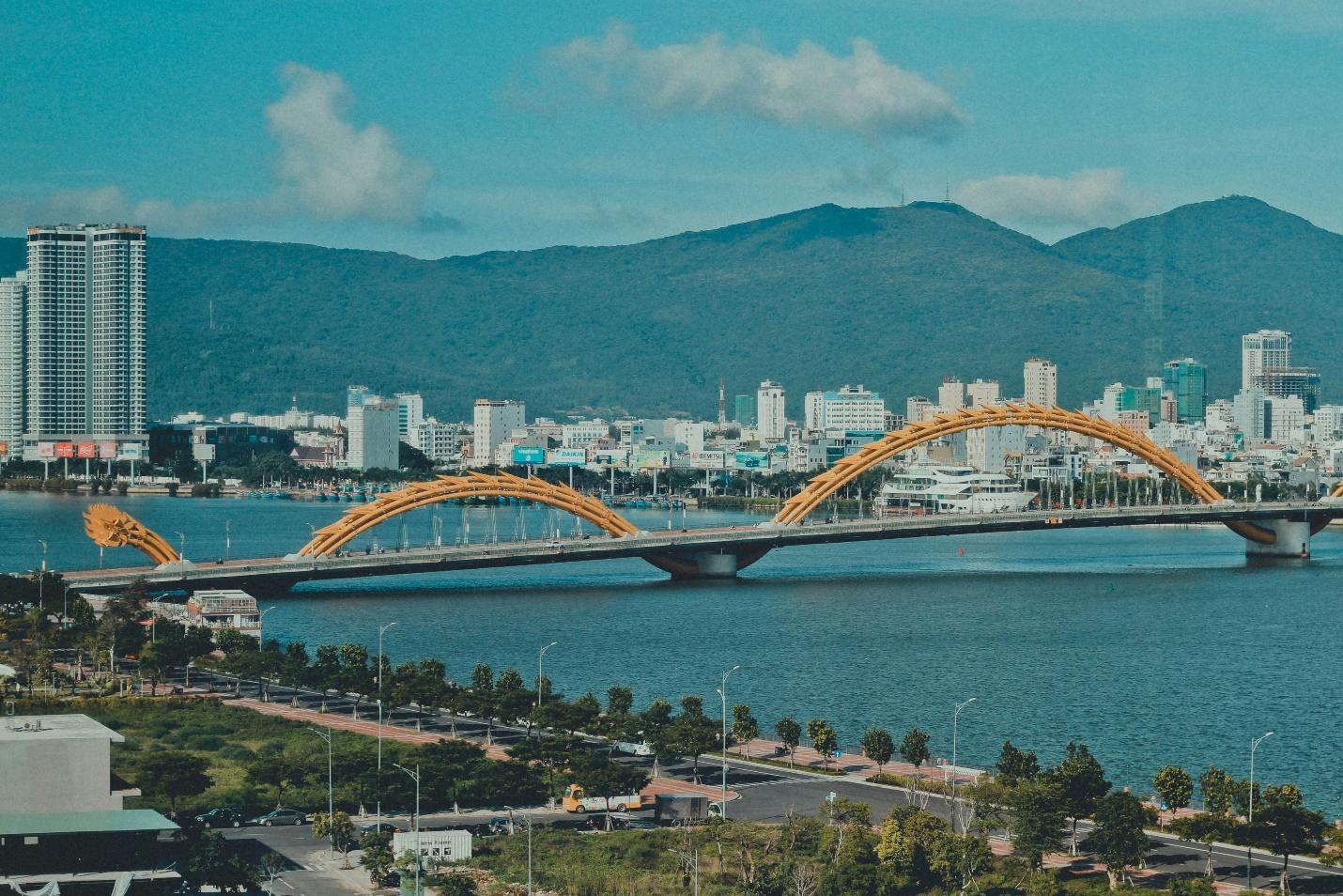 Việt Nam vào top 3 điểm đến châu Á níu chân du khách, Đà Nẵng gây bất ngờ - 2