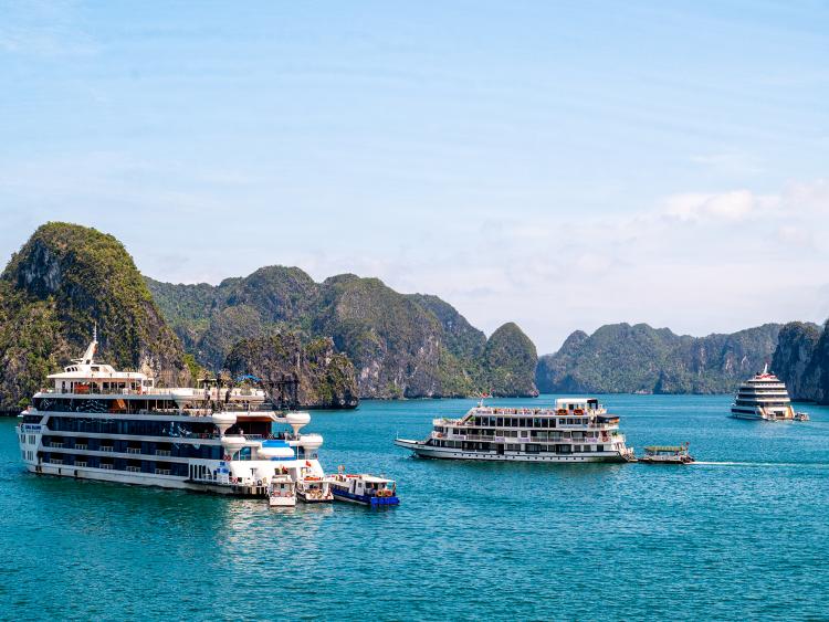 Quảng Ninh quảng bá, xúc tiến du lịch với các tập đoàn lớn